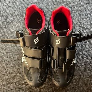 Peloton cycling spin shoes, size 38 (women’s 7), like new